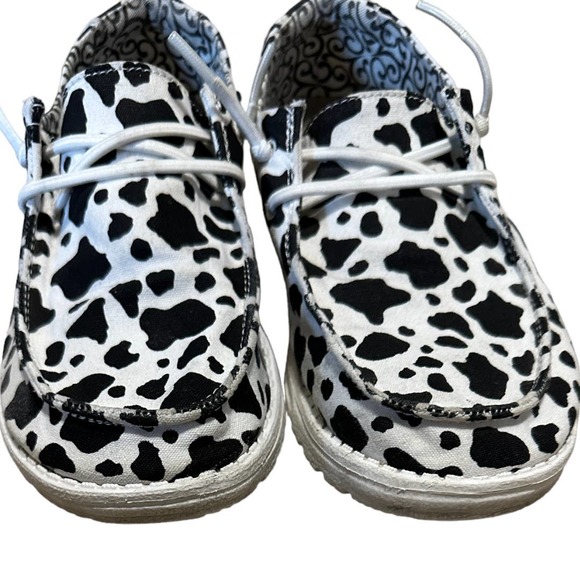 Rare Hey Dude Wendy in Cow Print Shoes - Picture 6 of 8